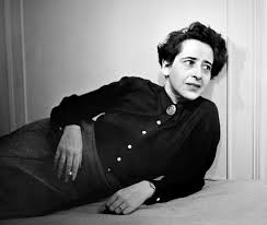 Hannah Arendt e il potere del pensiero critico: una riflessione sull’obbedienza